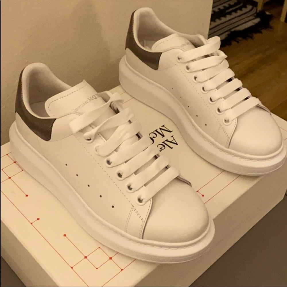 Alexander McQueen Sneakers *PRICE FIRM*
